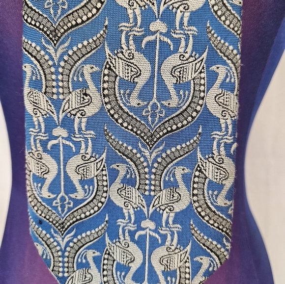 Vintage Superba Dacron Polyester Blue & Gray Peacock Necktie Men's A101 - Picture 7 of 9